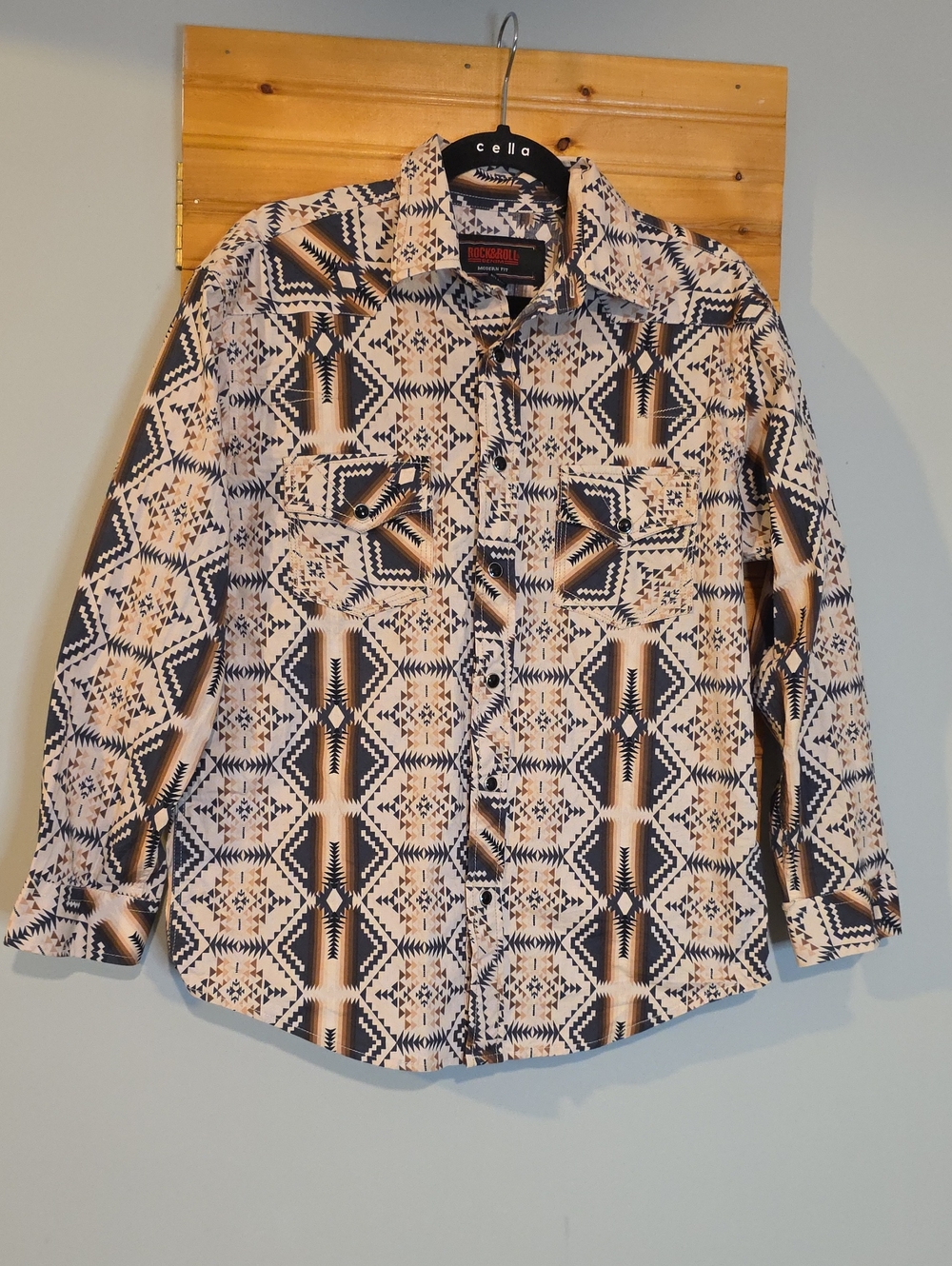 Rock & Roll Denim Women's L Western Shirt Aztec Southwestern Print Pearl Snap